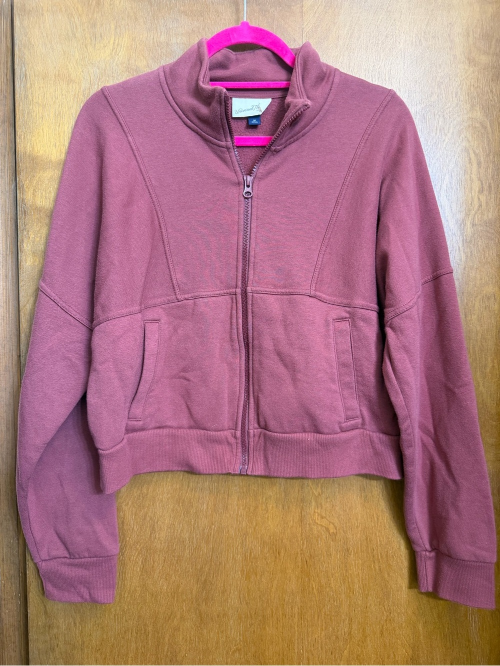 Universal Thread Zip Up